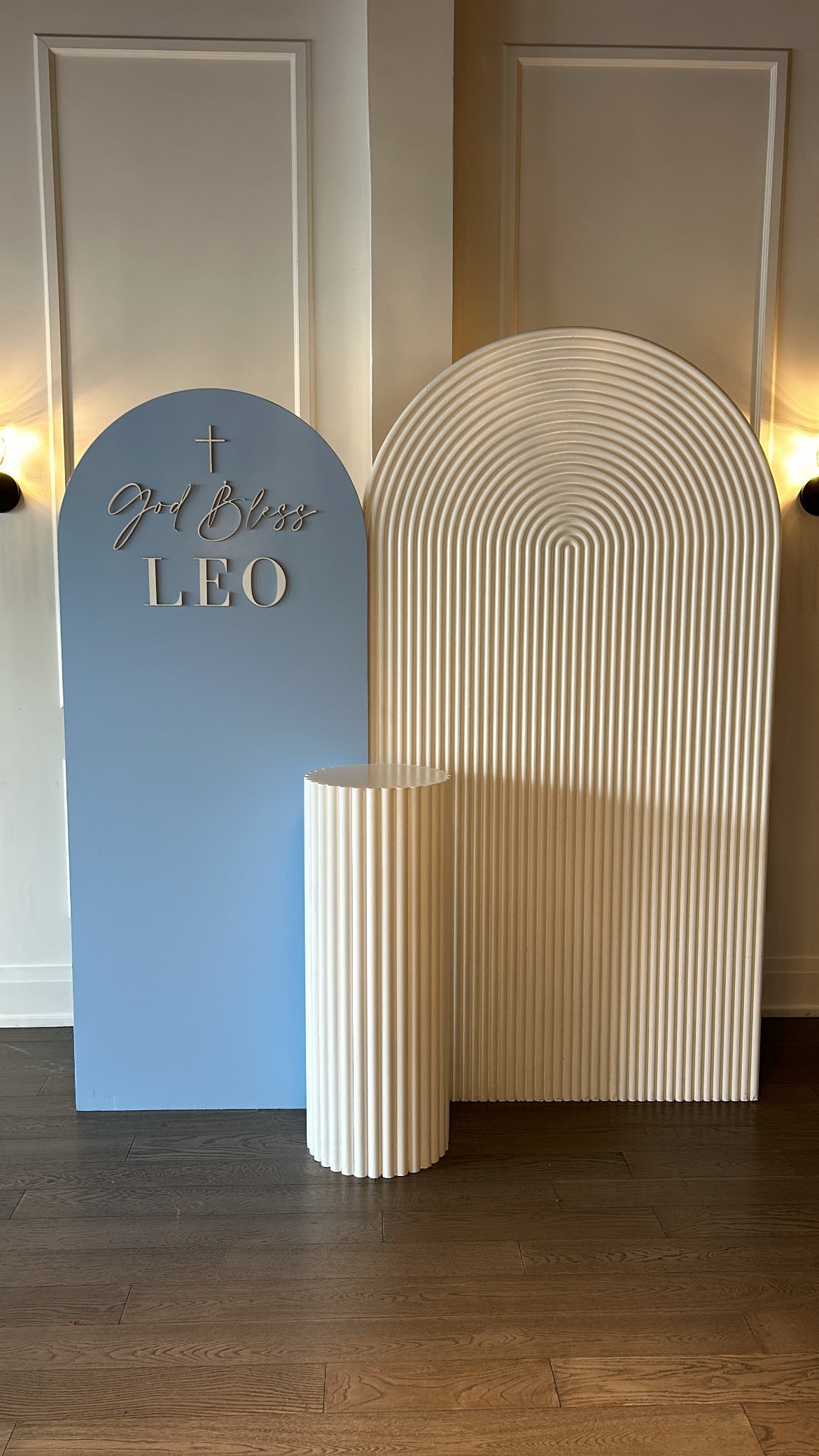 DOUBLE ARCH + WOOD SIGNAGE