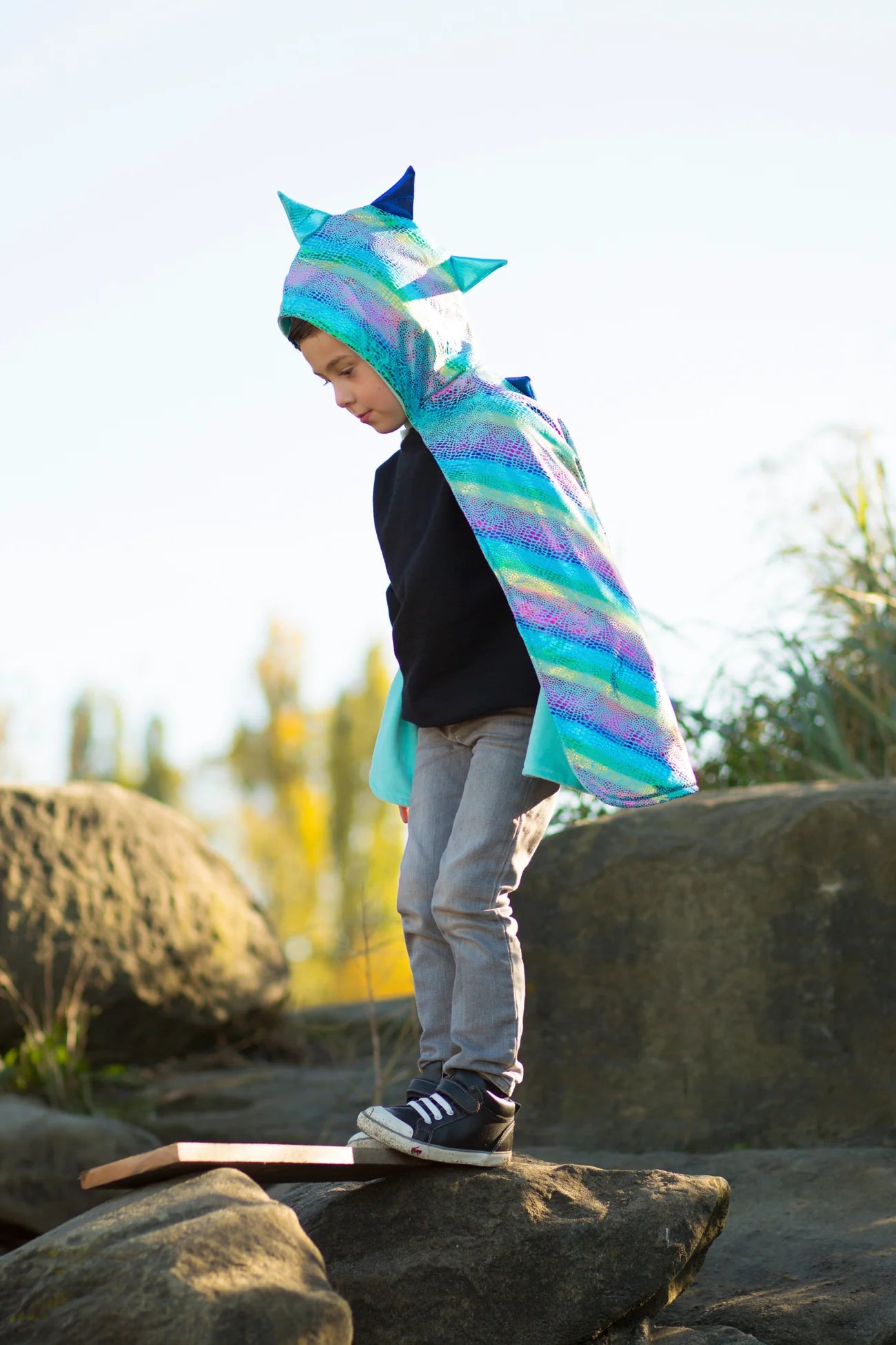 RAINBOW REVERSIBLE UNICORN DRAGON CAPE
