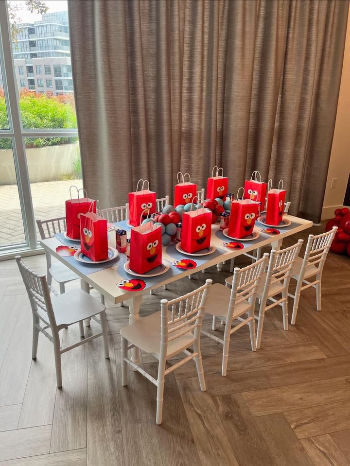 CHILDREN'S GRANDE TABLE RENTAL