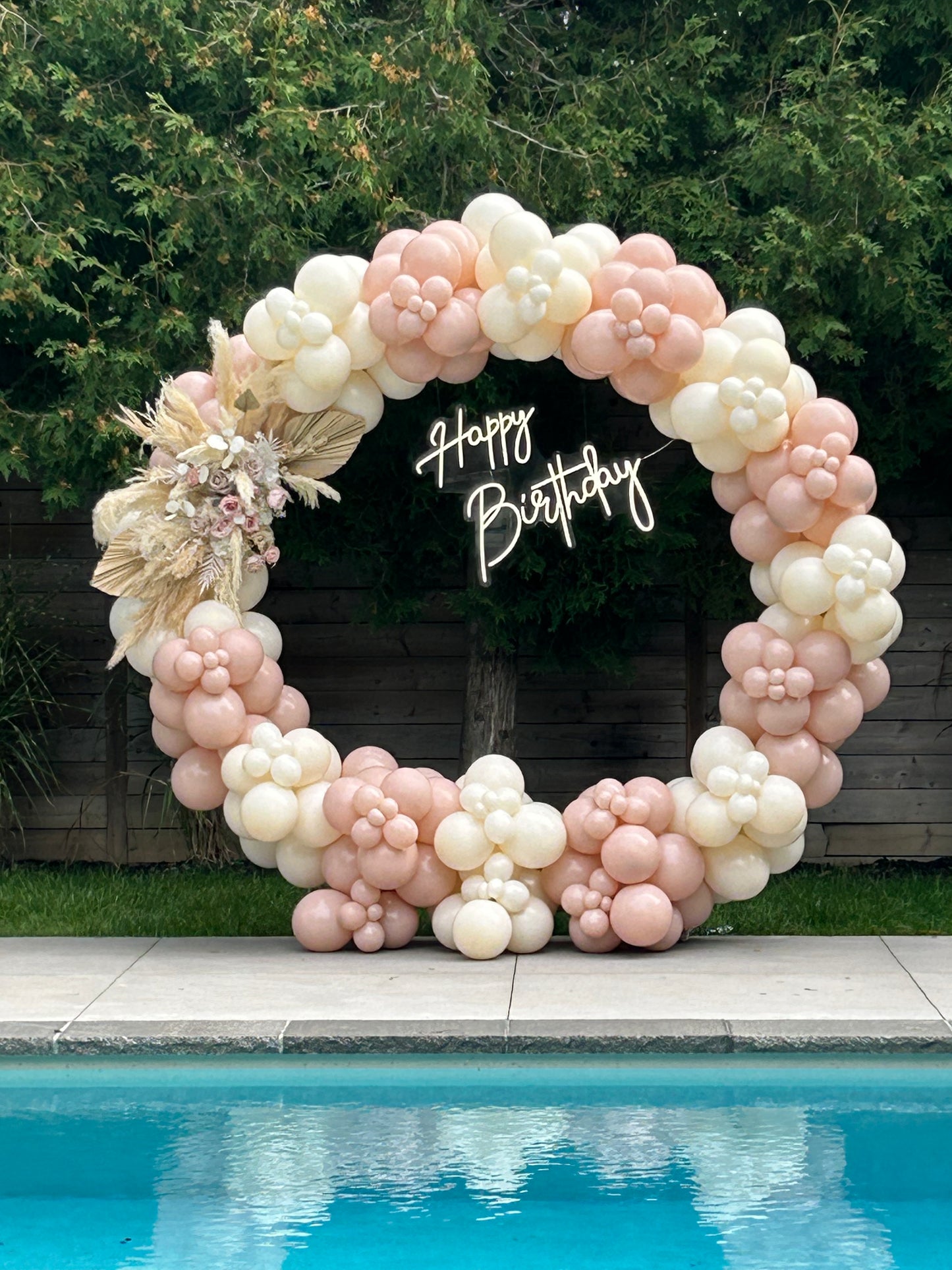 BALLOON HOOP