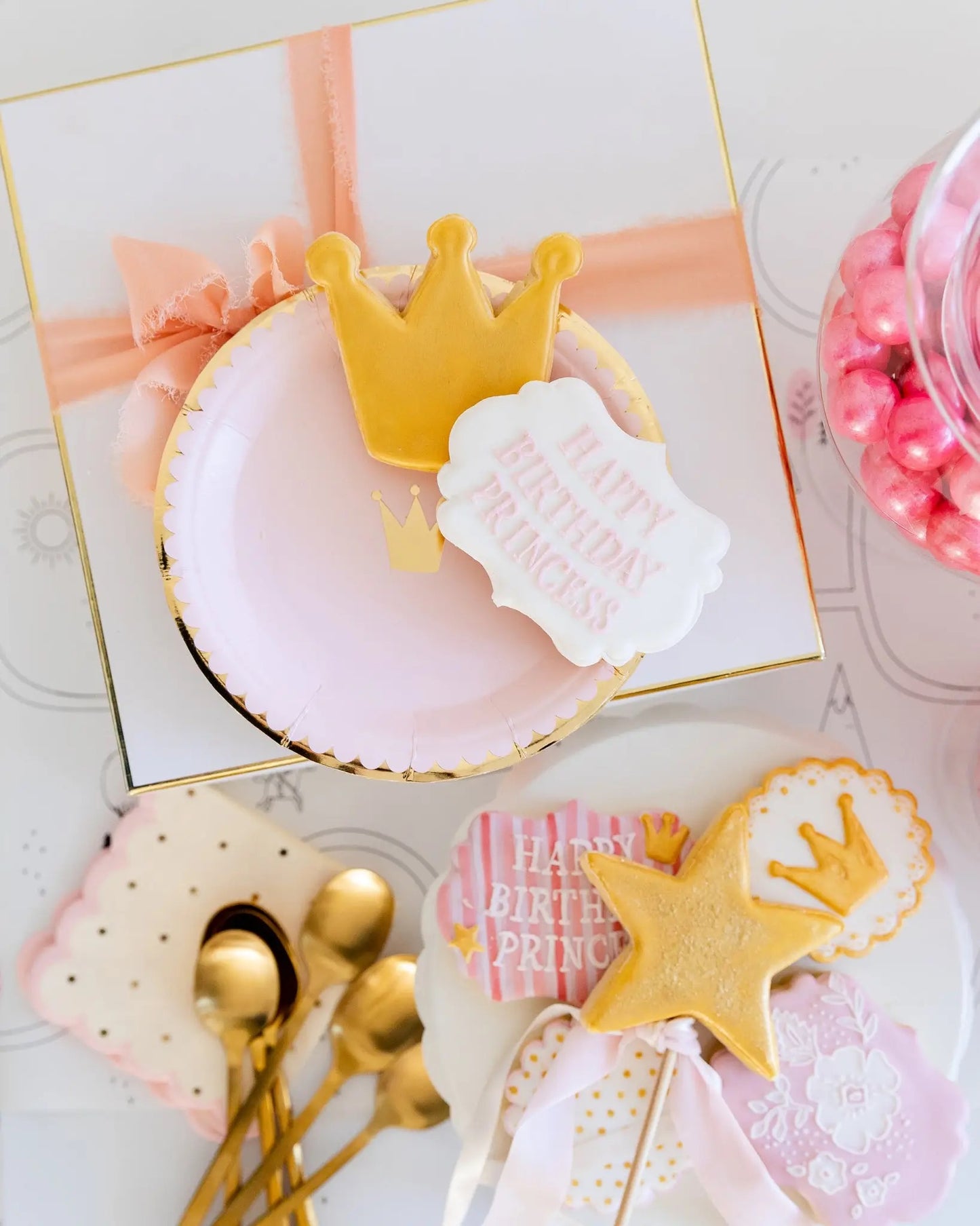 PRINCESS CROWN PLATE