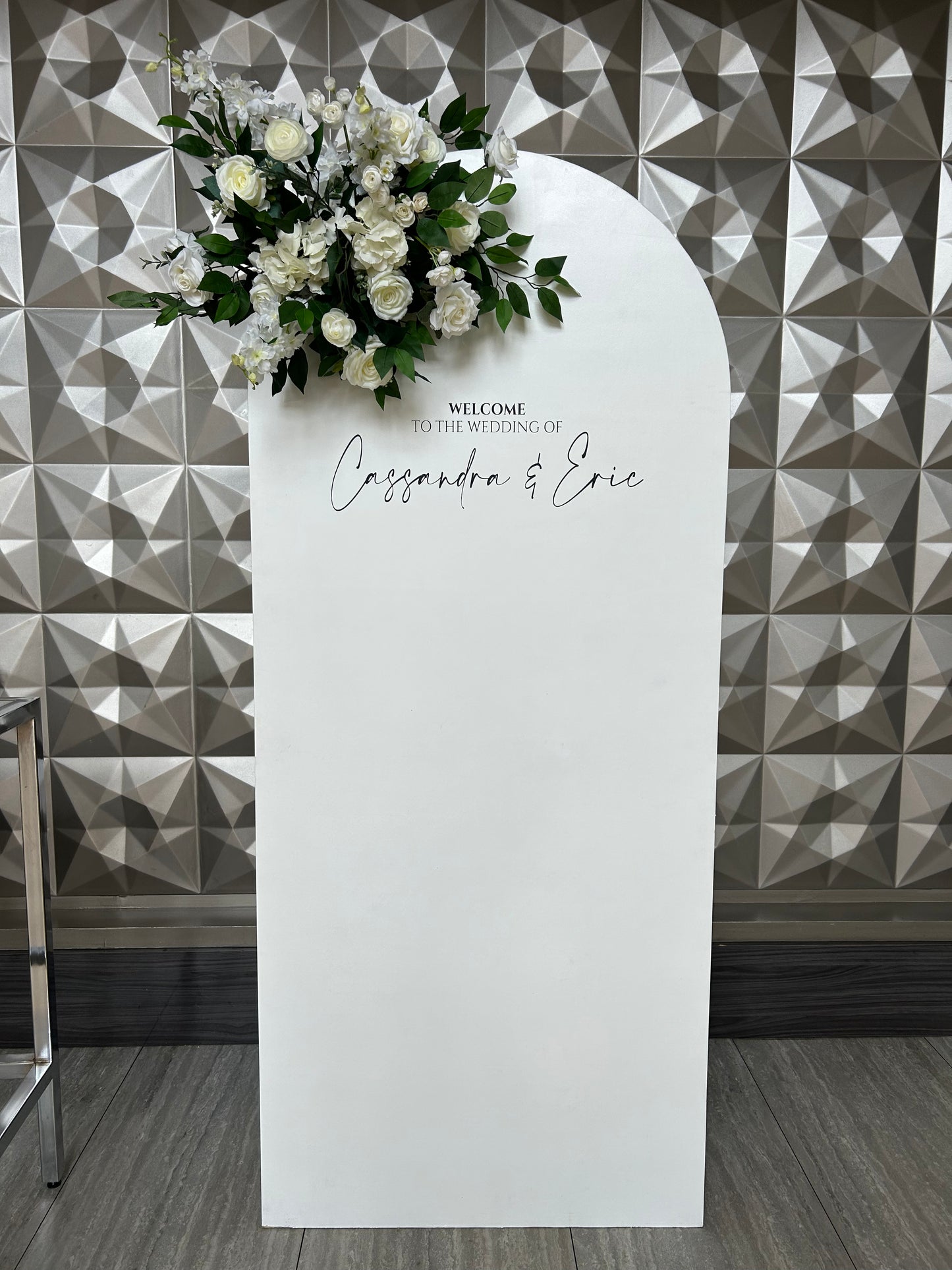 SINGLE WALL + FLORALS