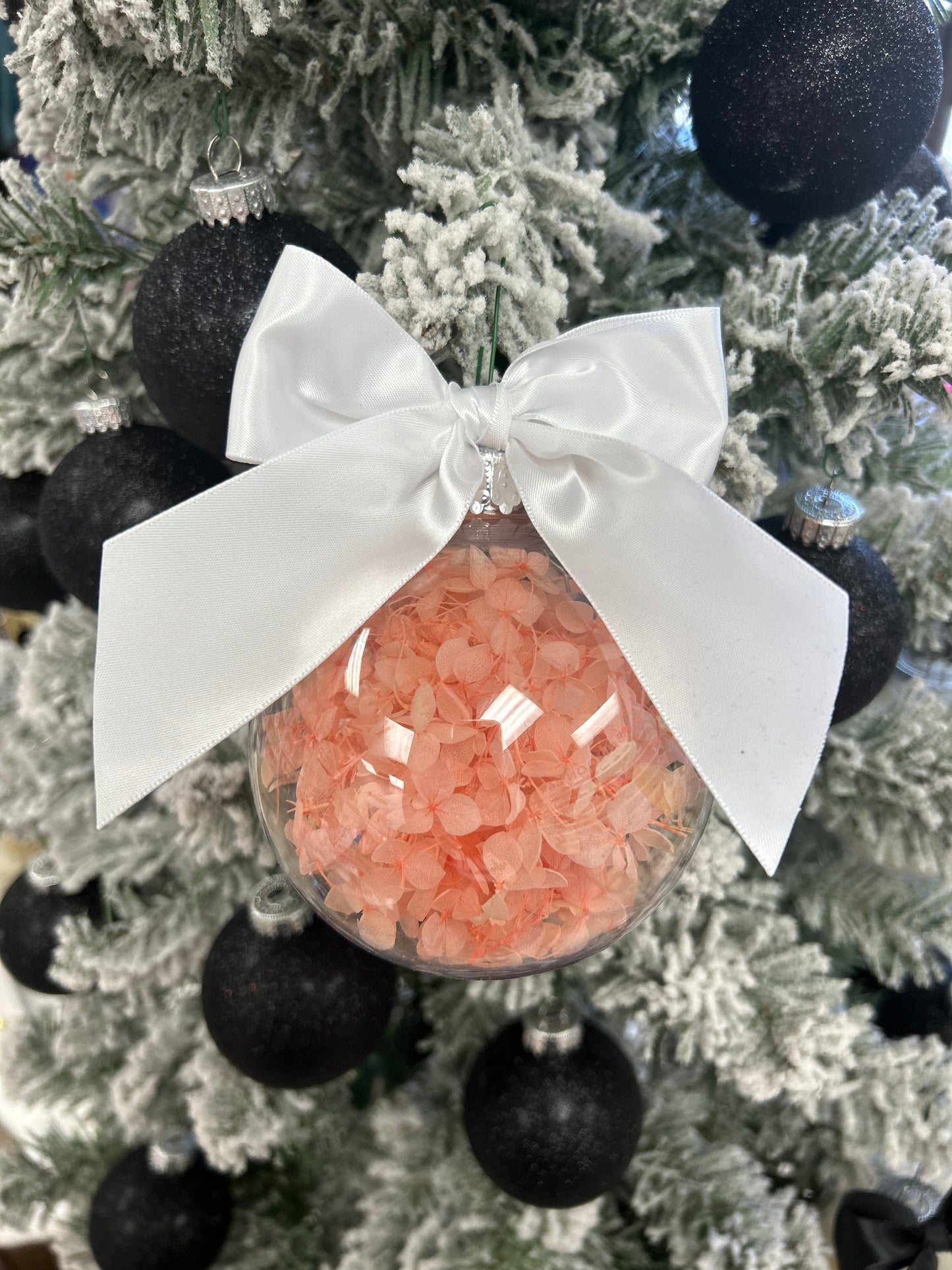 LUXE PRESERVED FLORAL
