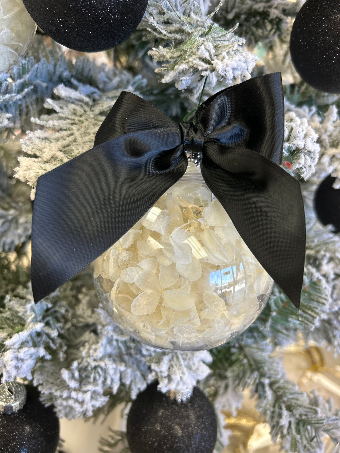 LUXE PRESERVED FLORAL