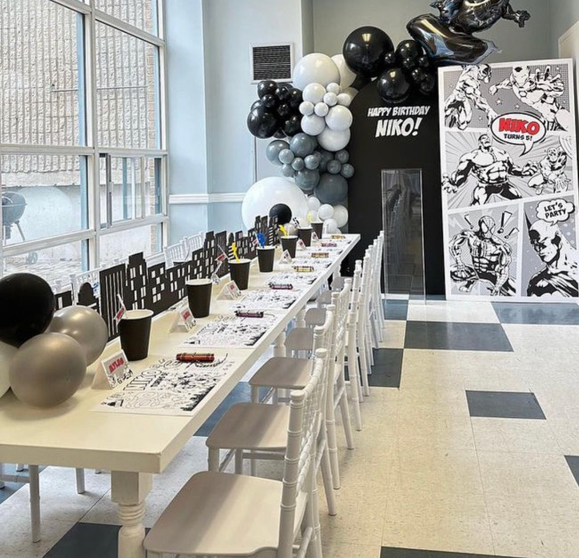 CHILDREN'S GRANDE TABLE RENTAL