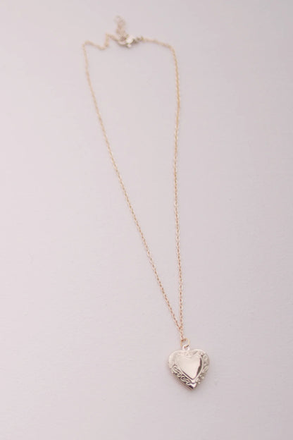 BOUTIQUE LOCKET NECKLACE
