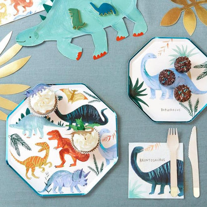 DINOSAUR KINGDOM LARGE PLATES