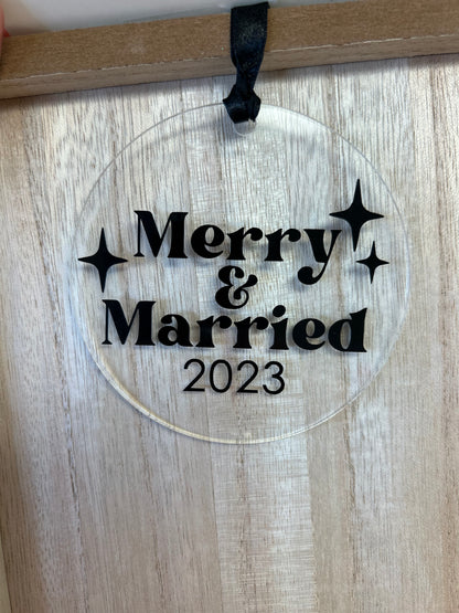 MERRY & MARRIED