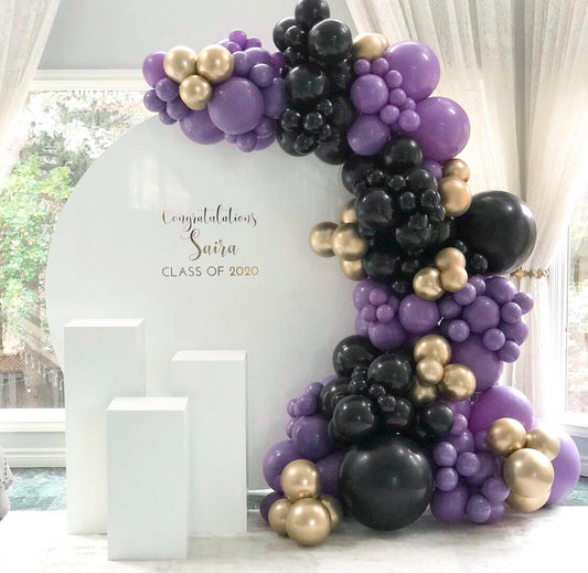 ACRYLIC ROUND + BALLOON GARLAND